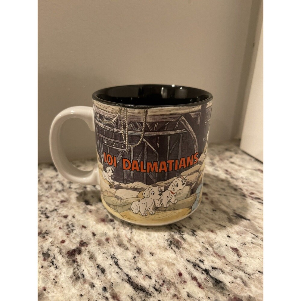Walt Disney Classic 101 Dalmations Retired Exclusive Coffee Mug Cup 12 oz